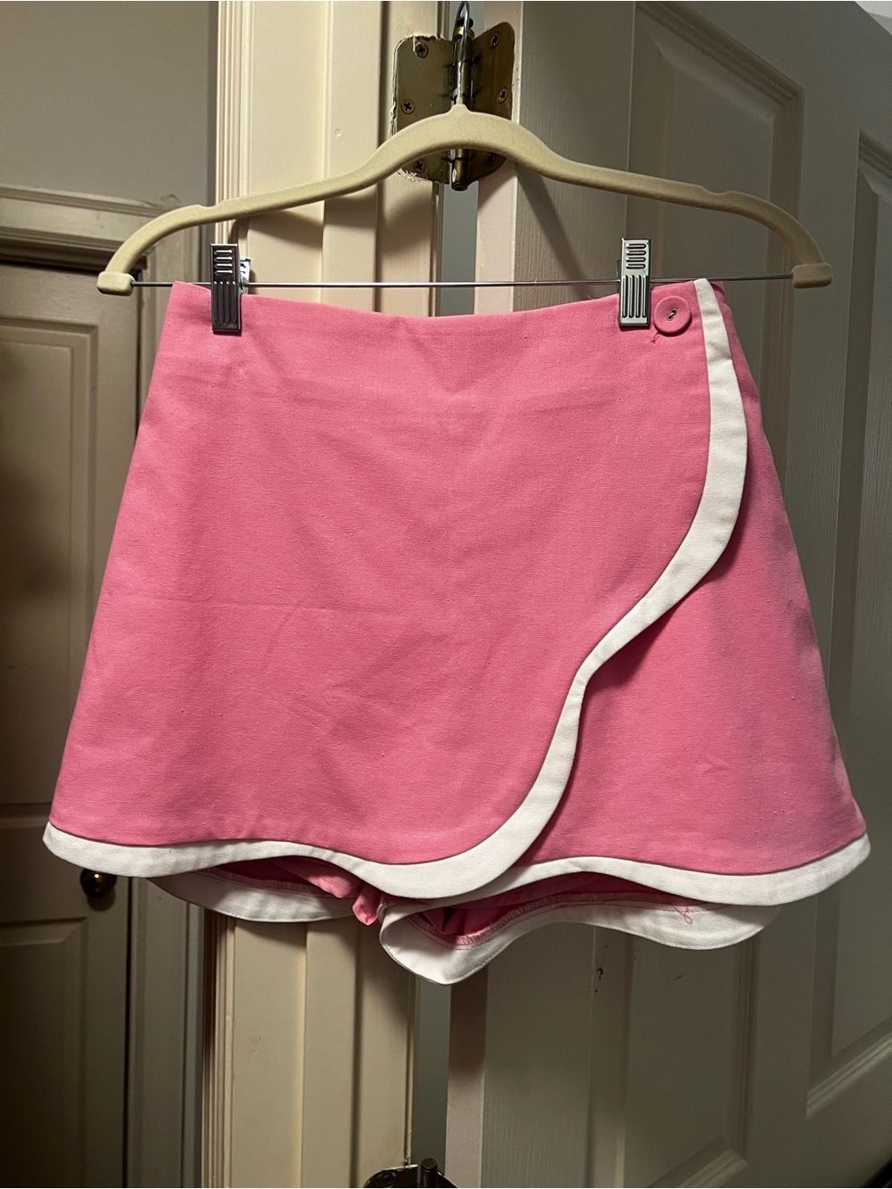 Pink Ruffle-Trim Women’s Skort
